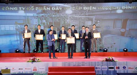 CADI-SUN receives the Certificate of key industrial product of Hanoi