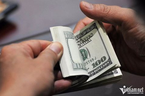Bản tin tài chính sáng 30/5: USD 