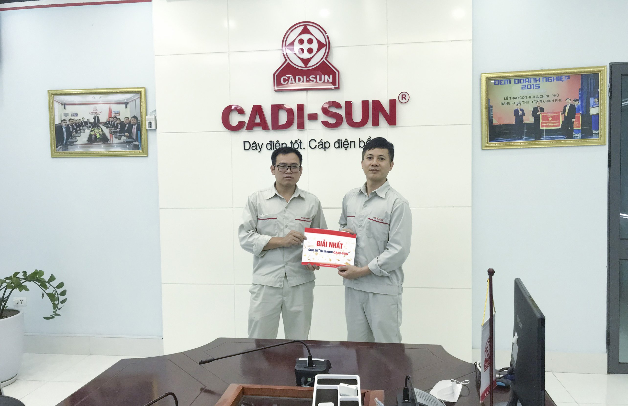 Người CADI-SUN nhận thưởng "Tôi là người CADI-SUN"